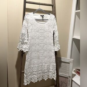 White lace dress